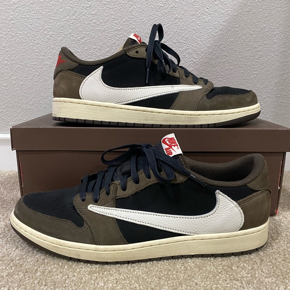 Jordan 1 Retro Low OG SP Travis Scott